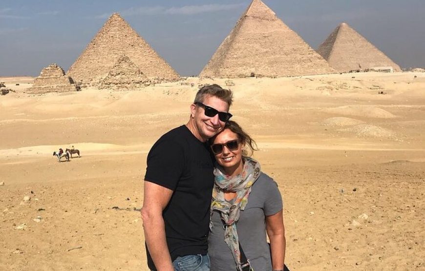 Private Full-Day Tour to Giza Pyramids,Sphinx,Memphis, and Saqqara