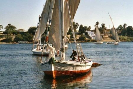 PRIVATE FELUCCA TRIP RIDE ON THE NILE WITH LUNCH IN LUXOR