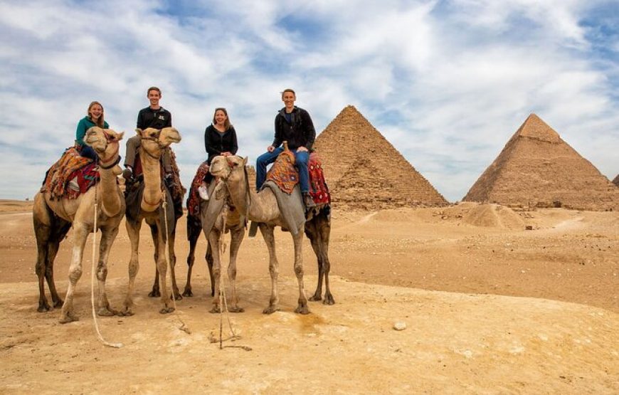 Private Full-Day Tour to Giza Pyramids,Sphinx,Memphis, and Saqqara